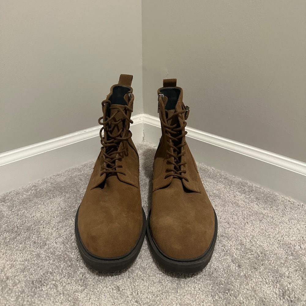 Calvin Klein Men's Tan Suede Lace-Up Boots size 11